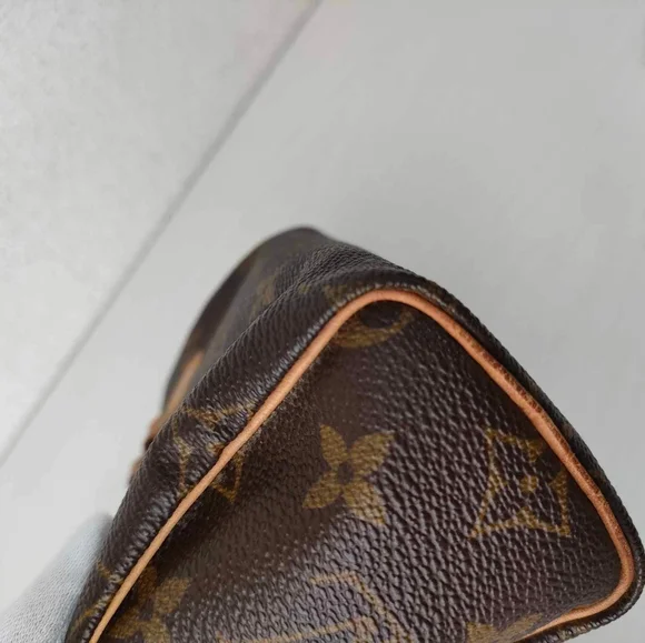 Louis Vuitton Monogram Mini Speedy Hand Bag Purse Old - Picture 12 of 16
